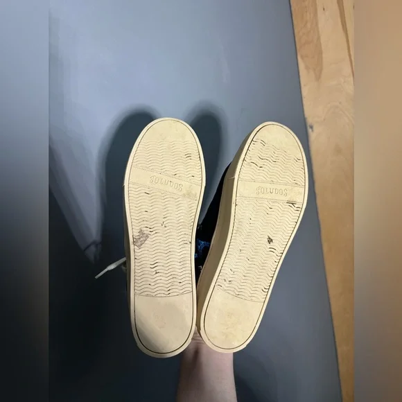 Soludos X Lockhart Sneaker Blue Velvet Embroidered Size 6.5 - Picture 6 of 7